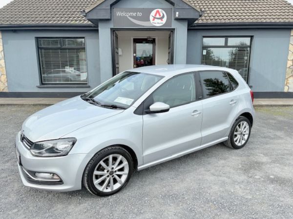 Volkswagen Polo Hatchback, Petrol, 2017, Grey