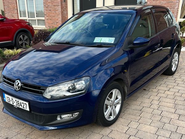 Volkswagen Polo Hatchback, Petrol, 2013, Blue