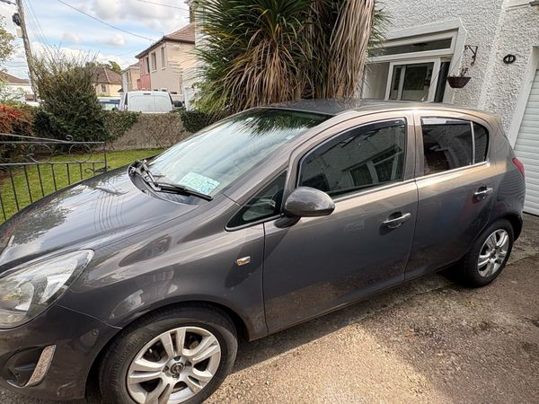 Opel Corsa Hatchback, Petrol, 2014, Grey