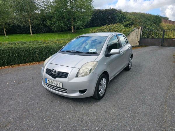 Toyota Yaris Hatchback, Petrol, 2008, Silver