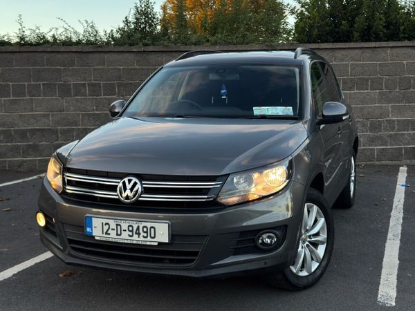 Volkswagen Tiguan SUV, Diesel, 2012, Grey