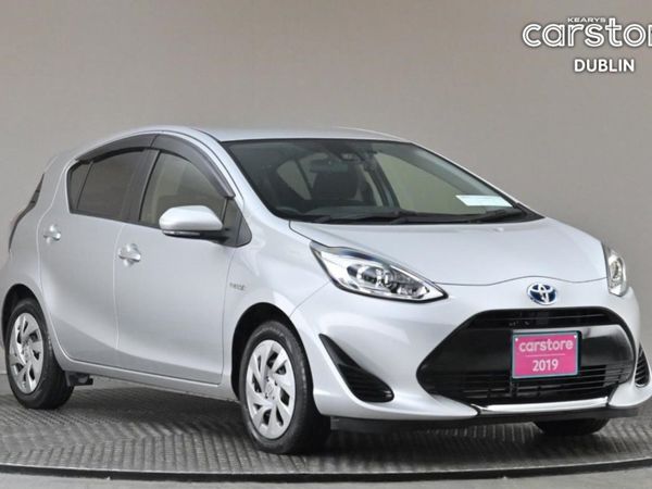 Toyota Aqua Hatchback, Petrol Hybrid, 2019, Silver