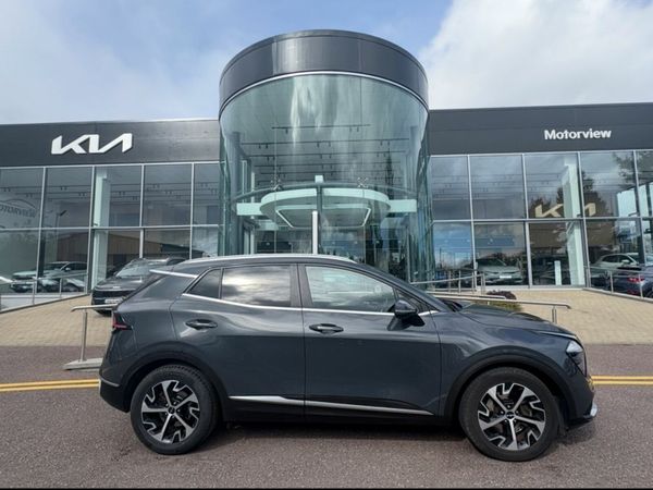 Kia Sportage MPV, Diesel Hybrid, 2023, Grey