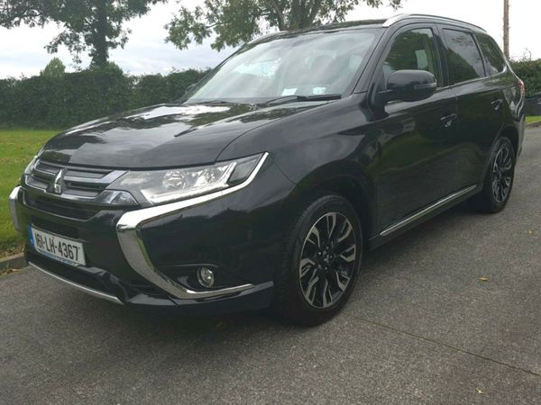 Mitsubishi Outlander SUV, Petrol Plug-in Hybrid, 2016, Black