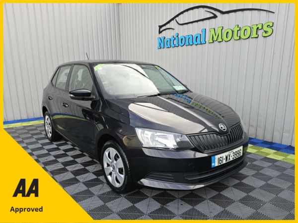 Skoda Fabia Hatchback, Petrol, 2016, Black
