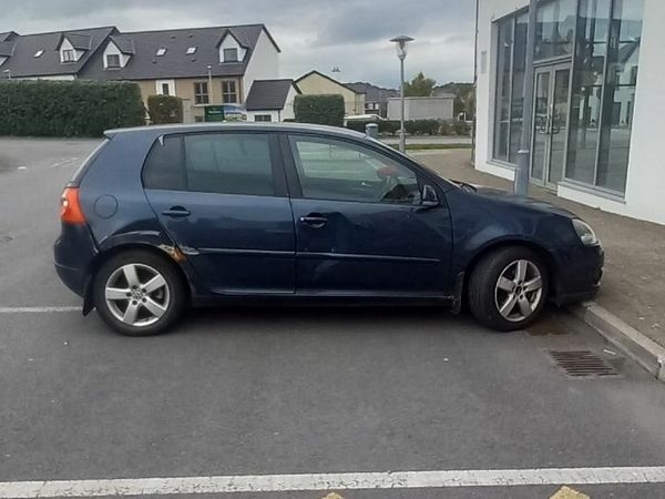Volkswagen Golf Hatchback, Petrol, 2008, Blue