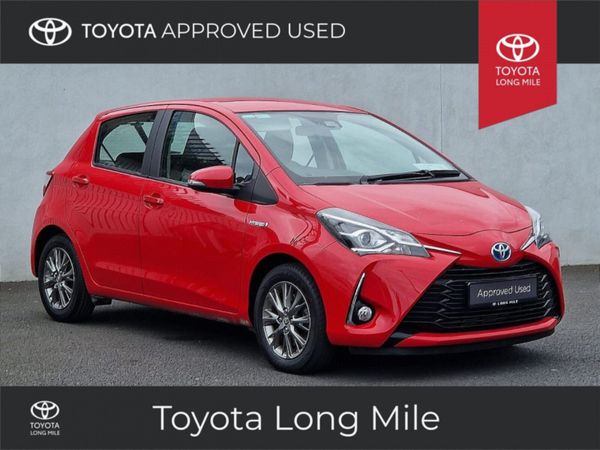 Toyota Yaris Hatchback, Petrol Hybrid, 2018, Red