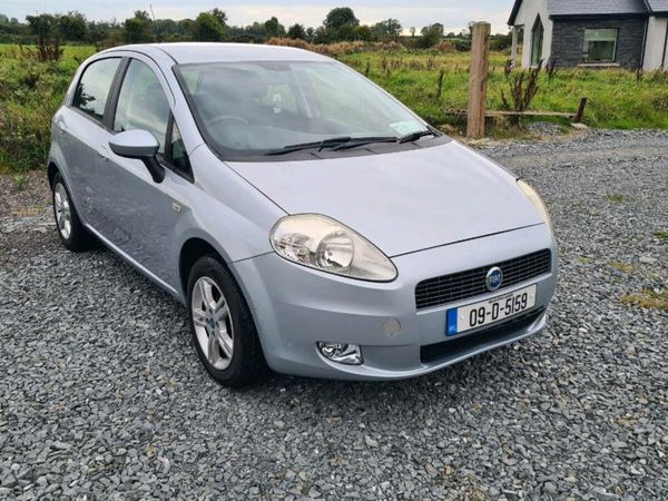 Fiat Punto Hatchback, Petrol, 2009, Grey