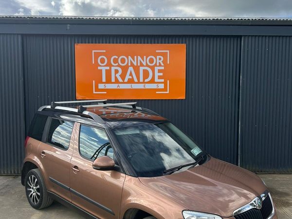 Skoda Yeti SUV, Diesel, 2013, Orange