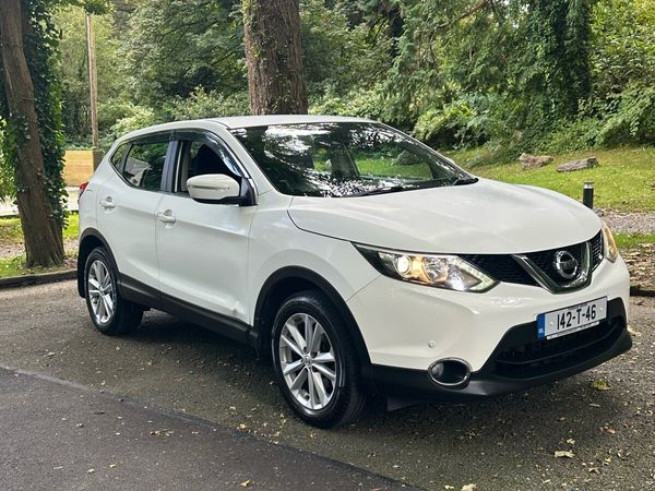 Nissan Qashqai Hatchback, Diesel, 2014, White