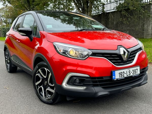 Renault Captur Hatchback, Petrol, 2019, Red