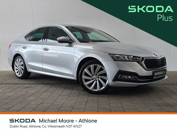 Skoda Octavia Saloon, Diesel, 2022, Grey