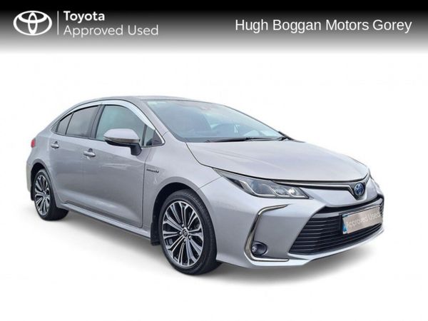 Toyota Corolla Saloon, Petrol Hybrid, 2022, Silver
