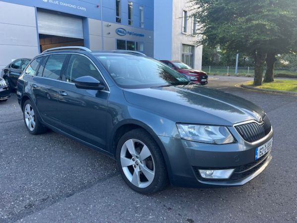 Skoda Octavia Estate, Diesel, 2015, Grey