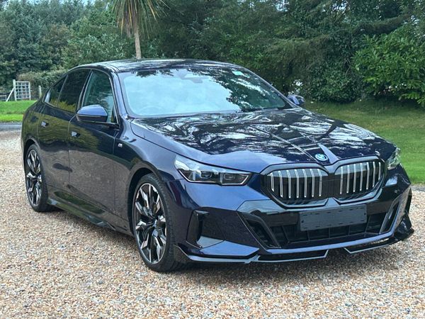BMW 5-Series Saloon, Petrol Plug-in Hybrid, 2024, Blue