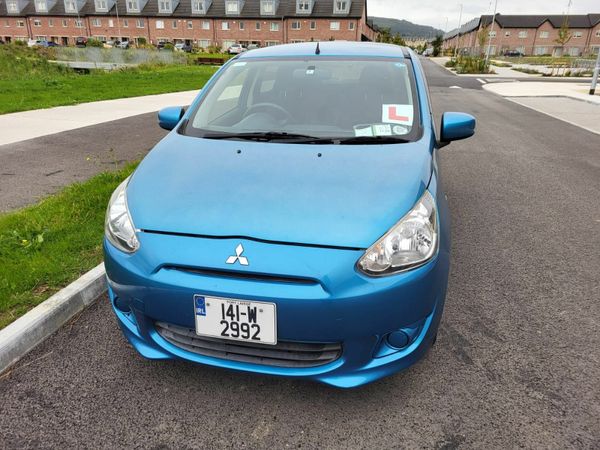 Mitsubishi Mirage Hatchback, Petrol, 2014, Blue