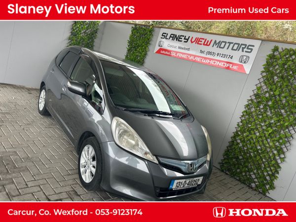 Honda Jazz Hatchback, Petrol, 2013, Grey