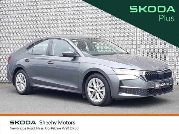 Skoda Octavia Saloon, Diesel, 2024, Grey
