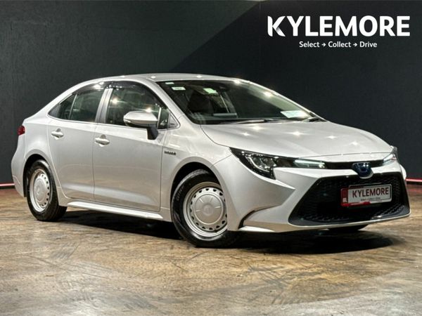 Toyota Corolla Saloon, Petrol Hybrid, 2020, Silver