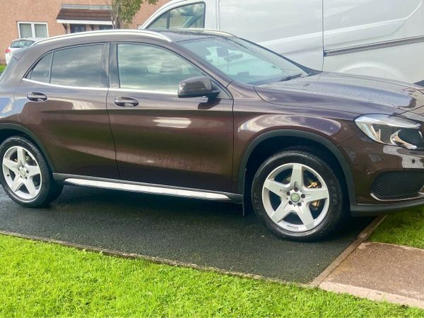 Mercedes-Benz GLA SUV, Diesel, 2016, Bronze
