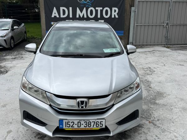Honda Grace Saloon, Petrol Hybrid, 2015, Silver