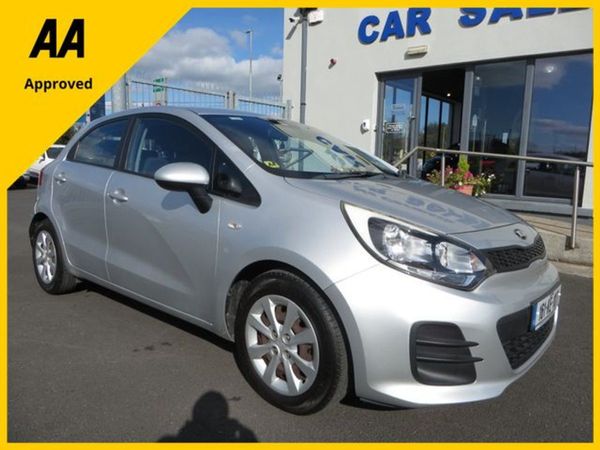 Kia Rio MPV, Petrol, 2016, Silver
