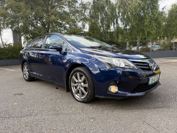 Toyota Avensis Estate, Diesel, 2013, Blue