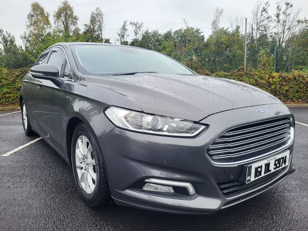 Ford Mondeo Hatchback, Diesel, 2016, Grey
