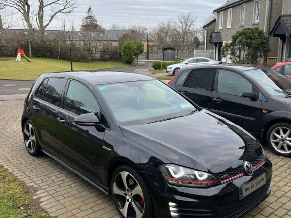 Volkswagen Golf Estate, Petrol, 2014, Black