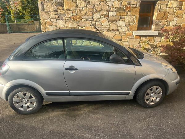 Other Other Saloon, Petrol, 2005, Grey