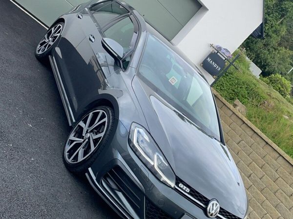 Volkswagen Golf Hatchback, Diesel, 2017, Grey
