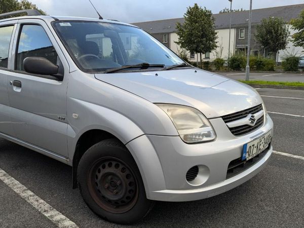 Suzuki Ignis Hatchback, Petrol, 2007, Silver