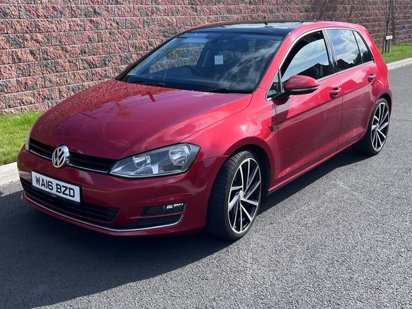 Volkswagen Golf Hatchback, Diesel, 2016, Red
