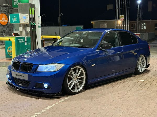 BMW 3-Series Saloon, Diesel, 2011, Blue