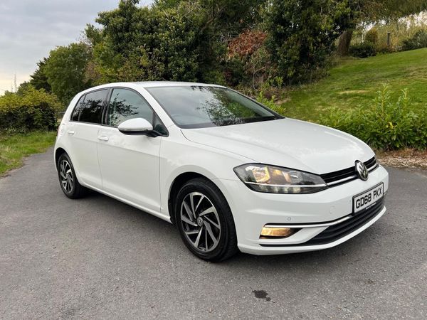 Volkswagen Golf Hatchback, Diesel, 2019, White