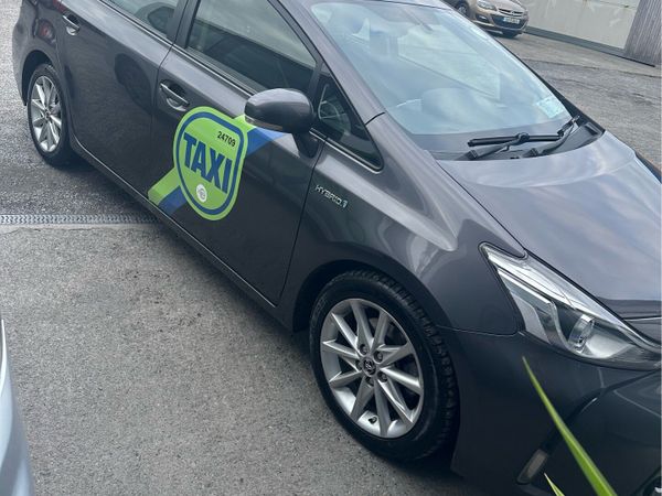 Toyota Prius MPV, Petrol Hybrid, 2016, Grey