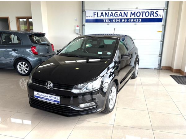 Volkswagen Polo Hatchback, Petrol, 2016, Black