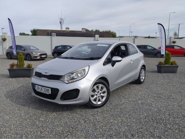 Kia Rio Hatchback, Petrol, 2013, Silver
