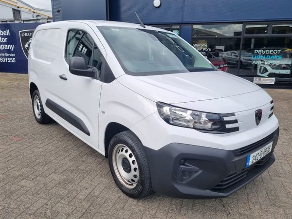 Peugeot Partner MPV, Diesel, 2024, White