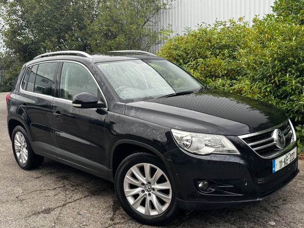 Volkswagen Tiguan SUV, Diesel, 2011, Black