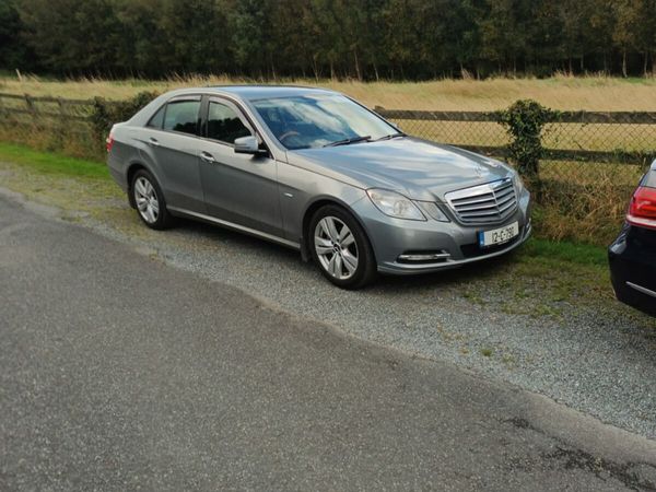 Mercedes-Benz E-Class Saloon, Diesel, 2012, Silver