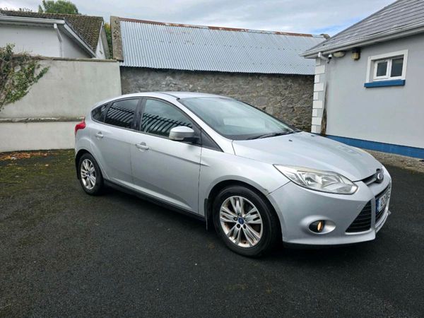 Ford Focus Hatchback, Diesel, 2012, Silver