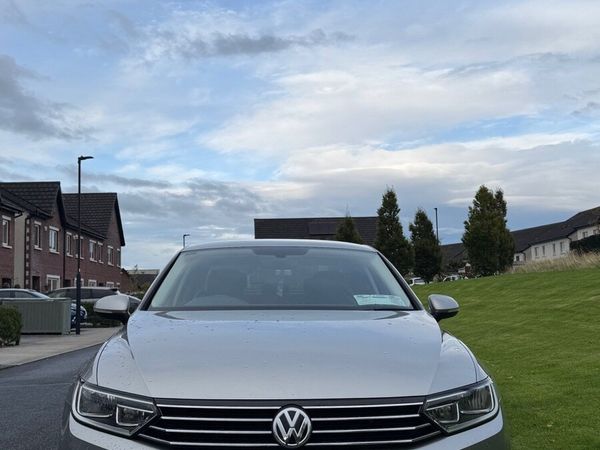 Volkswagen Passat Saloon, Diesel, 2017, Grey