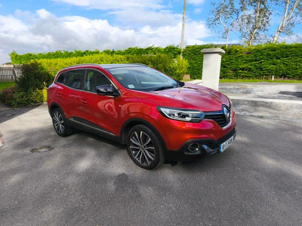 Renault Kadjar SUV, Diesel, 2018, Red