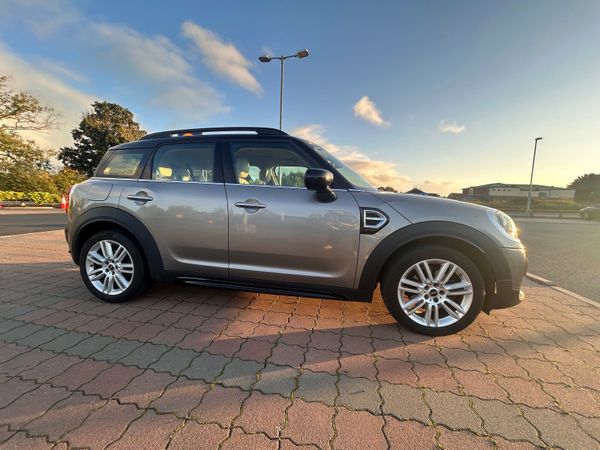 Mini Countryman Estate/Jeep, Diesel, 2019, Grey