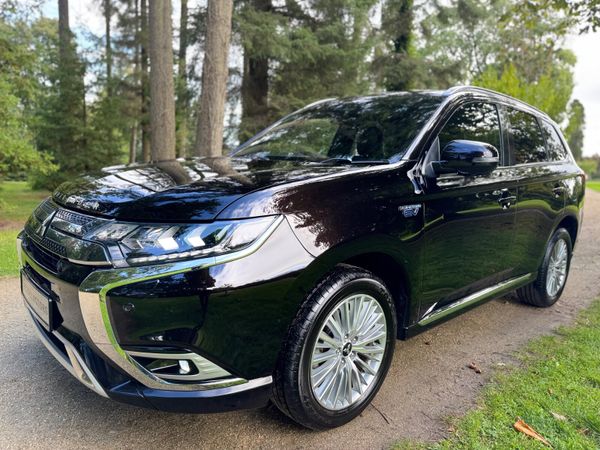 Mitsubishi Outlander SUV, Petrol Plug-in Hybrid, 2019, Black