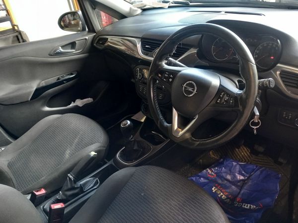 Opel Corsa Hatchback, Diesel, 2016, Silver