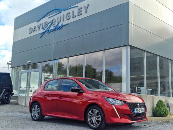 Peugeot 208 Hatchback, Petrol, 2022, Red