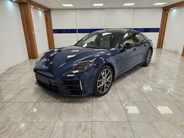 Porsche Panamera Saloon, Hybrid, 2025, Blue