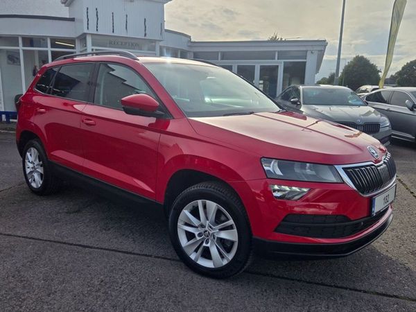 Skoda Karoq Estate, Diesel, 2018, Red